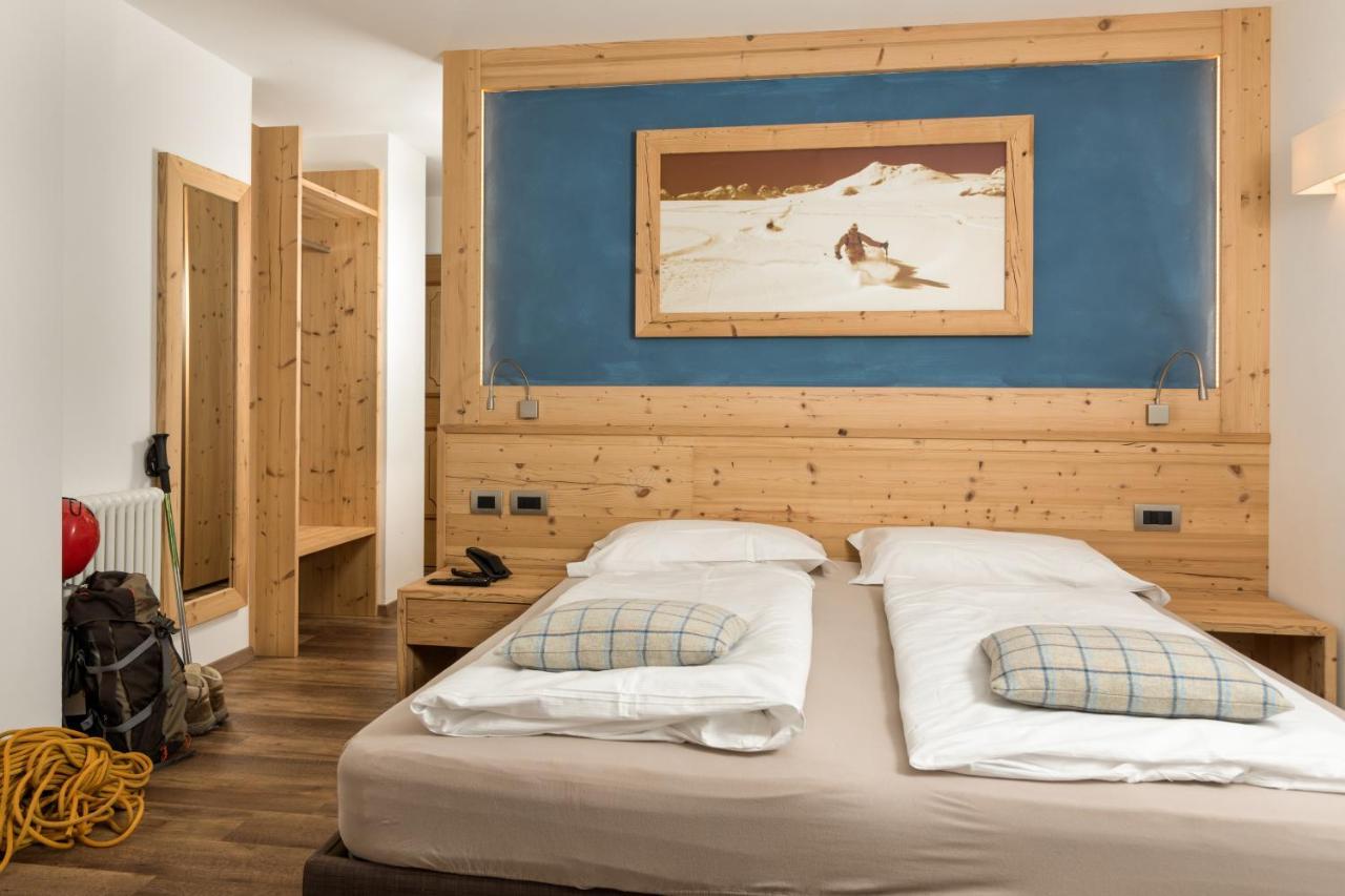 Hotel Garni Lastei 博萨迪法萨 外观 照片